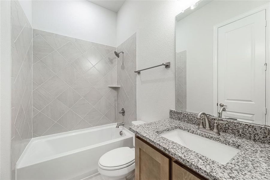 Furnished interior view inside a new home in Somerset Classic 70s & 80s, Mansfield (Image 8). Furnished interior view inside a new home in Somerset Classic 70s & 80s, Mansfield (Image 8).