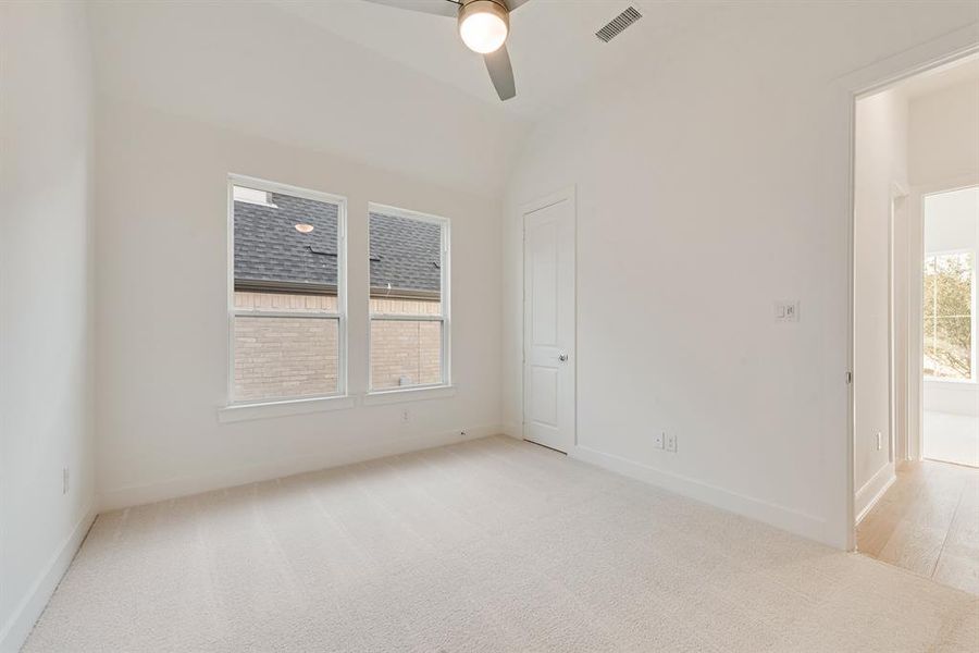 Spacious, unfurnished interior of a new home in Hillside Village, Celina (Image 20). Spacious, unfurnished interior of a new home in Hillside Village, Celina (Image 20).