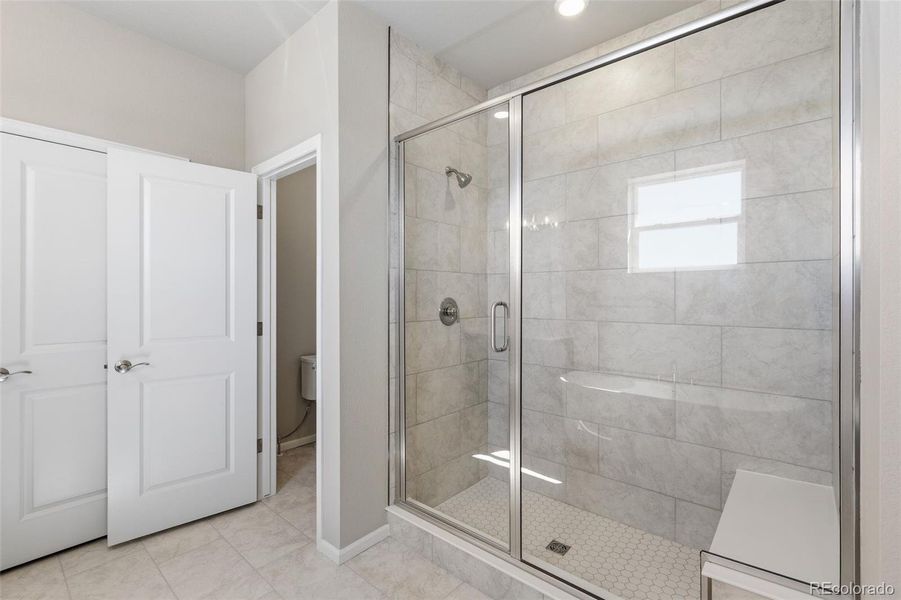 Furnished interior view inside a new home in , Aurora (Image 13).