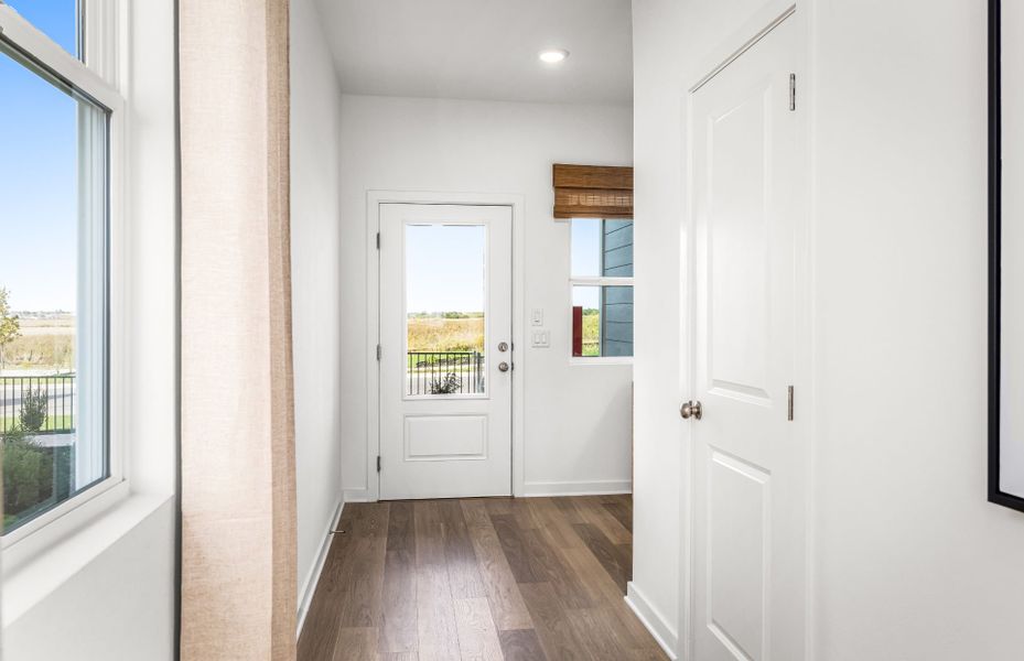 Representative unfurnished interior of a home built from the Afton by Pulte Homes in Saddleback at Santa Rita Ranch, Liberty Hill (Image 17).