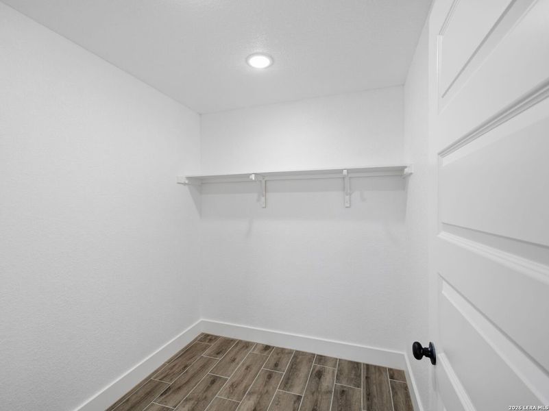 Spacious, unfurnished interior of a new home in , Lytle (Image 32).