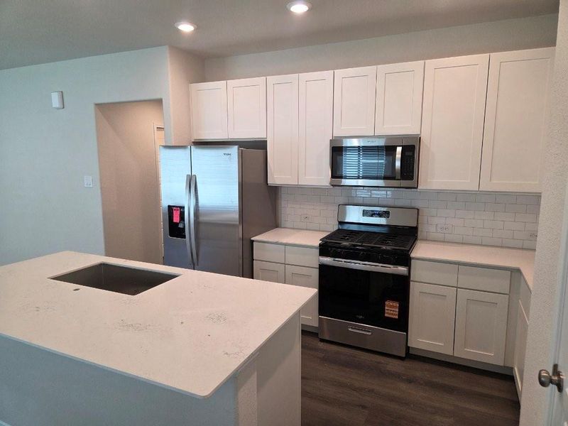 Furnished interior view inside a new home in River's Edge, Conroe (Image 13).