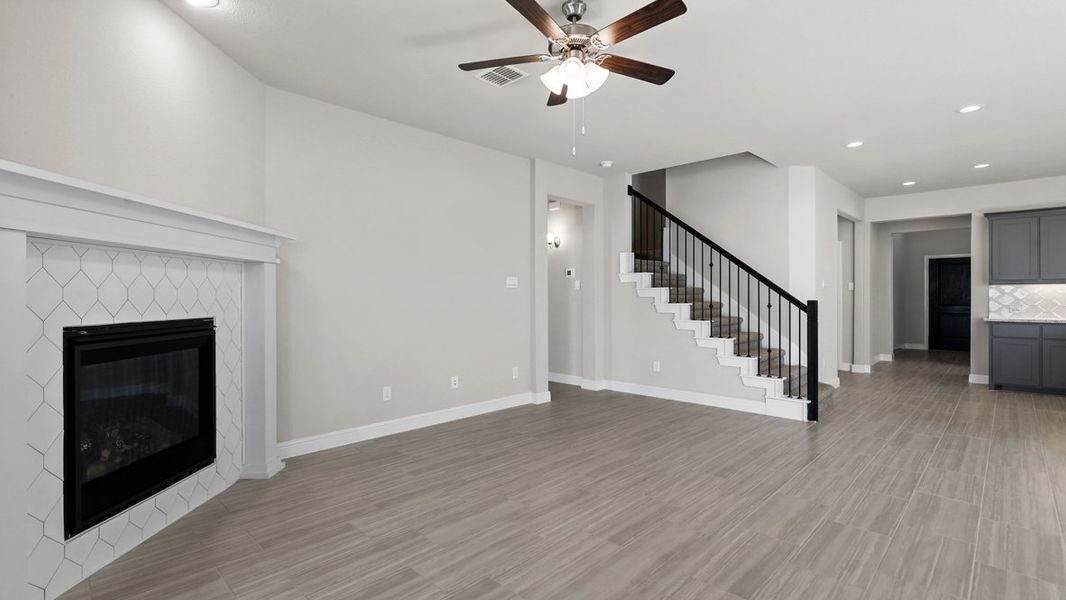 Spacious, unfurnished interior of a new home in Treeline, Justin (Image 15). Spacious, unfurnished interior of a new home in Treeline, Justin (Image 15).