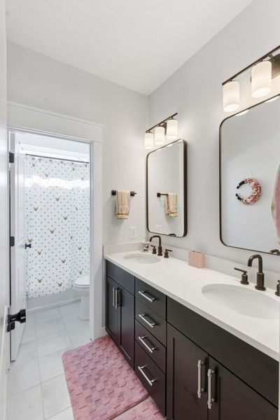 Furnished interior view inside a new home in Overlook at Copahee Sound, Awendaw (Image 7). Furnished interior view inside a new home in Overlook at Copahee Sound, Awendaw (Image 7).