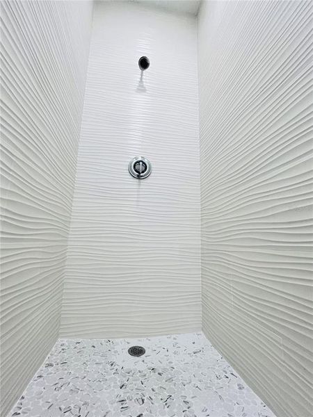Close-up of interior finishes inside a home in , New Port Richey (Image 11).