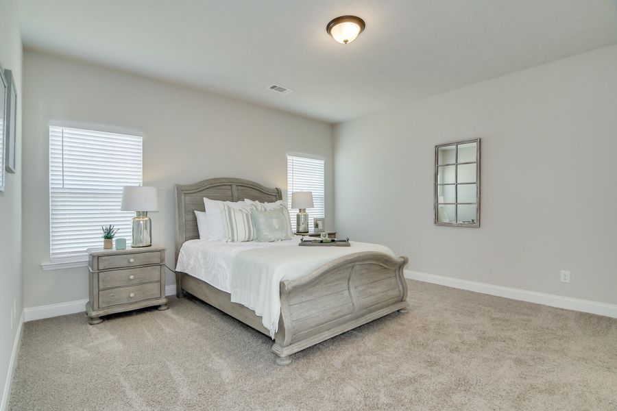 Furnished interior view inside a new home in , Edgefield (Image 4).