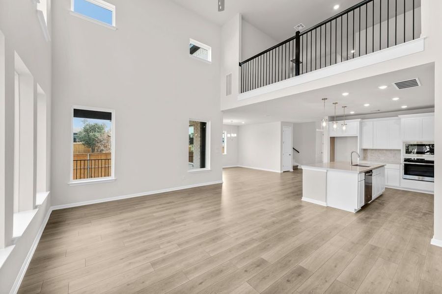 Spacious, unfurnished interior of a new home in Parkside on the River 60s, Georgetown (Image 13).
