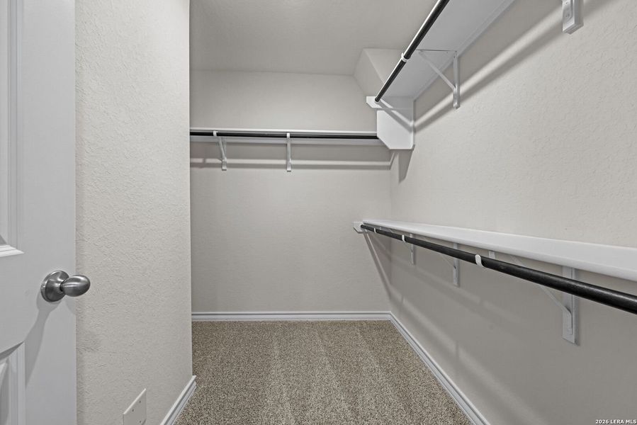 Spacious, unfurnished interior of a new home in Redbird Ranch, San Antonio (Image 22).