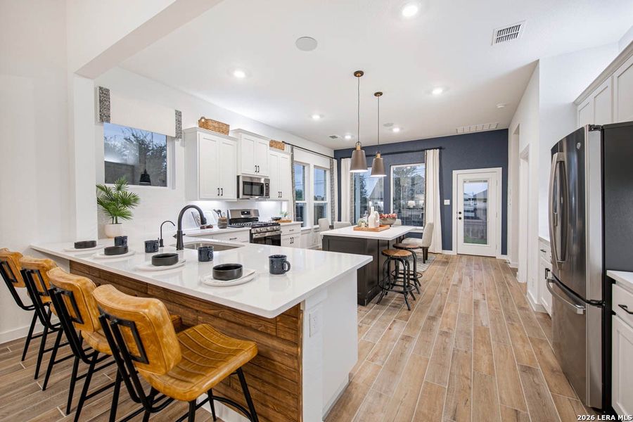 Furnished interior view inside a new home in Meyer Ranch, New Braunfels (Image 18).