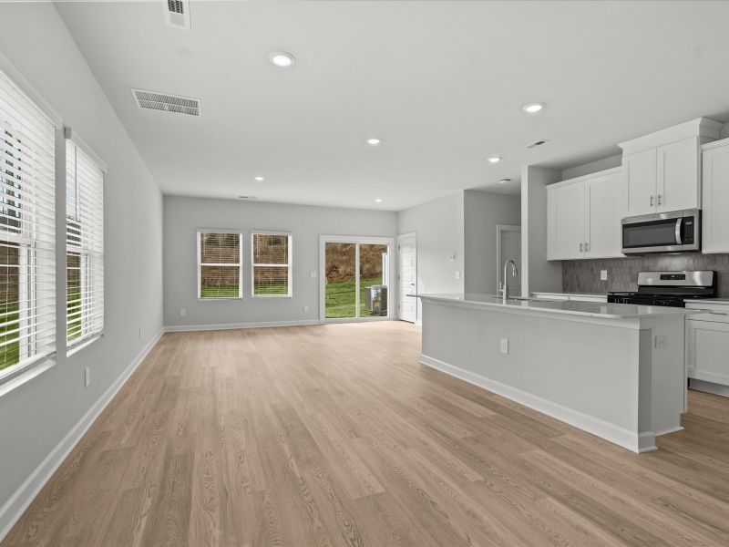 Spacious, unfurnished interior of a new home in Northbrook Village Townes, Taylors (Image 12).