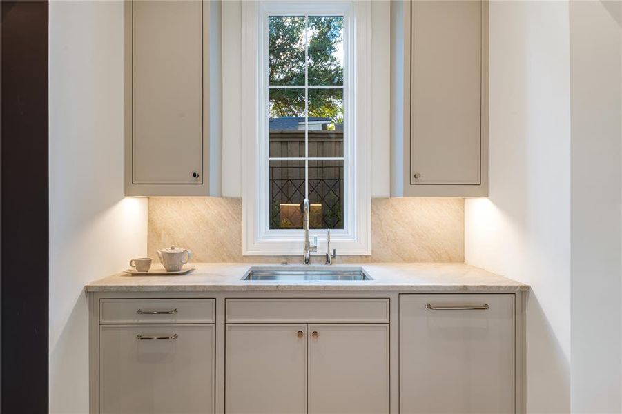 Close-up of interior finishes inside a home in , University Park (Image 22). Close-up of interior finishes inside a home in , University Park (Image 22).