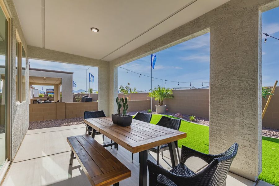 Representative exterior details of a home built from the 2028 by Elliott Homes in Camilo at Santana, Yuma (Image 3).