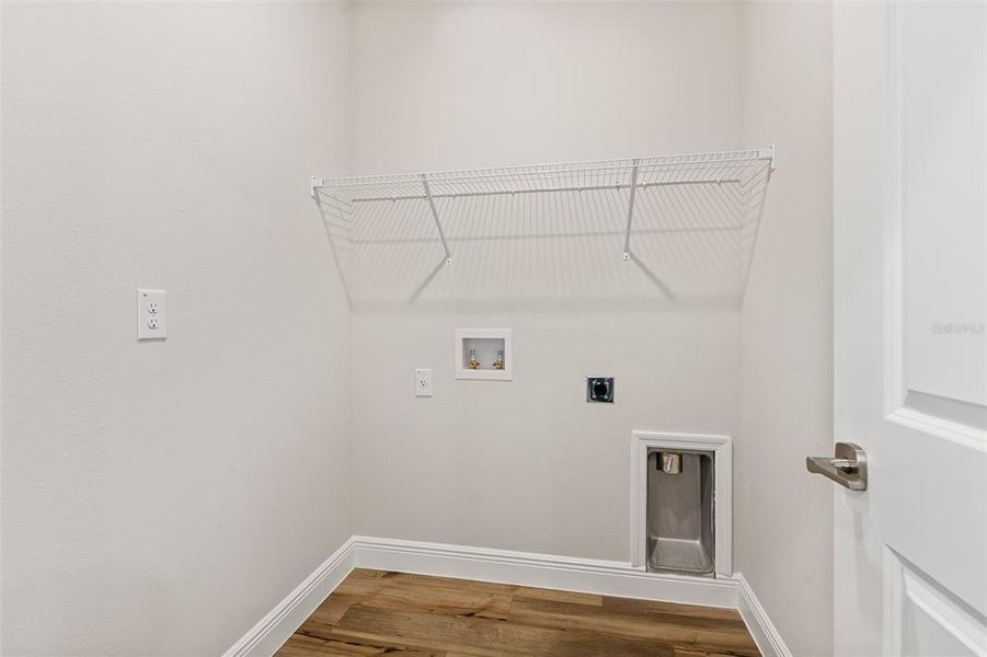 Spacious, unfurnished interior of a new home in Cherrywood Preserve, Ocala (Image 8).