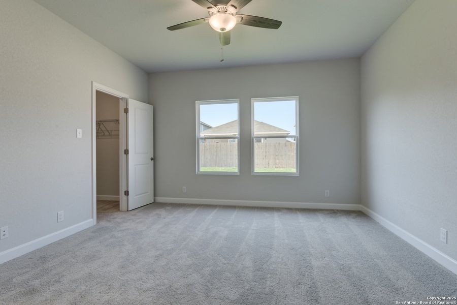 Spacious, unfurnished interior of a new home in Enclave at Hennersby Hollow 50's, San Antonio (Image 19). Spacious, unfurnished interior of a new home in Enclave at Hennersby Hollow 50's, San Antonio (Image 19).
