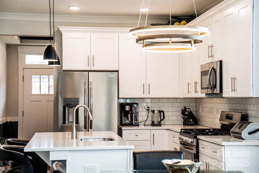 Furnished interior view inside a new home in Harrisburg Village, Harrisburg (Image 11).