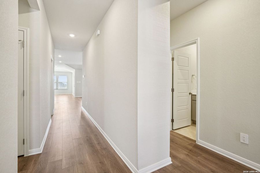 Spacious, unfurnished interior of a new home in Kallison Ranch, San Antonio (Image 11).