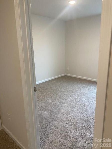 Spacious, unfurnished interior of a new home in , Kings Mountain (Image 12).