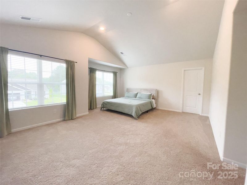 Image 17 of a home in .