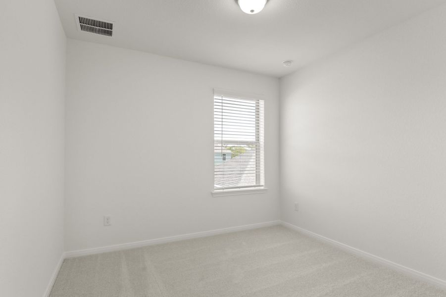 Spacious, unfurnished interior of a new home in Blanco Vista, San Marcos (Image 45).