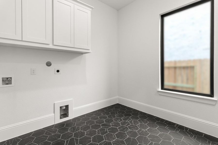 GRG5-0014-3_TristanB_laundry room