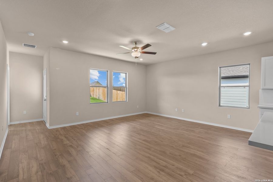 Spacious, unfurnished interior of a new home in Garden Grove, San Antonio (Image 18). Spacious, unfurnished interior of a new home in Garden Grove, San Antonio (Image 18).