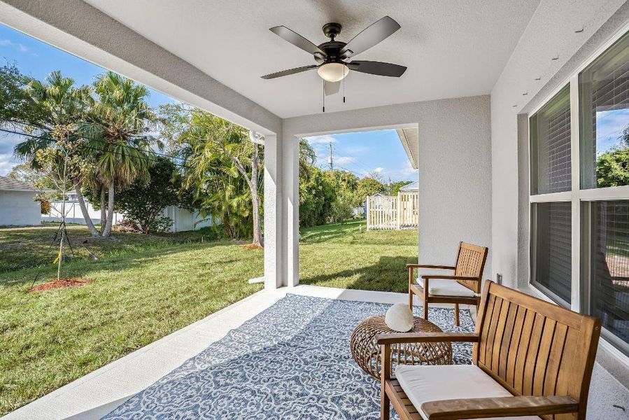 418-Easy-St-HigMedia-043-2000