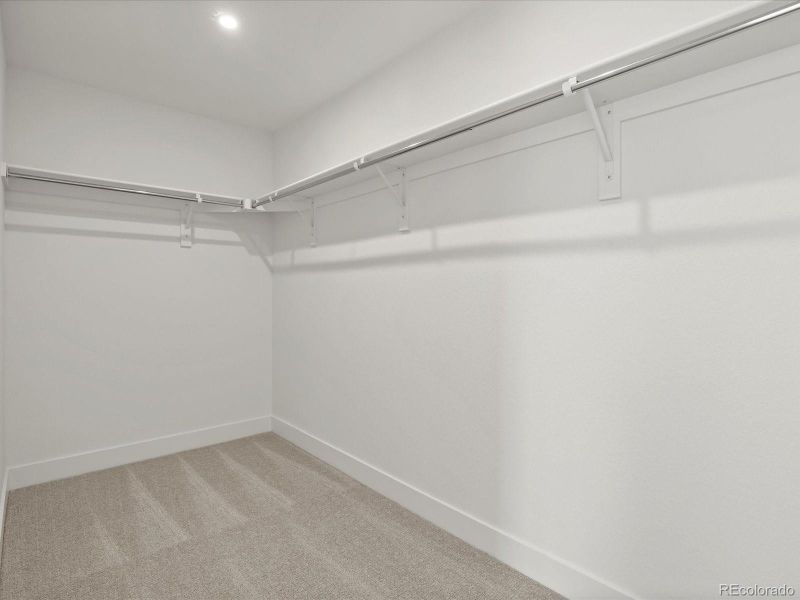 Spacious, unfurnished interior of a new home in Ascent at Inverness, Englewood (Image 20).