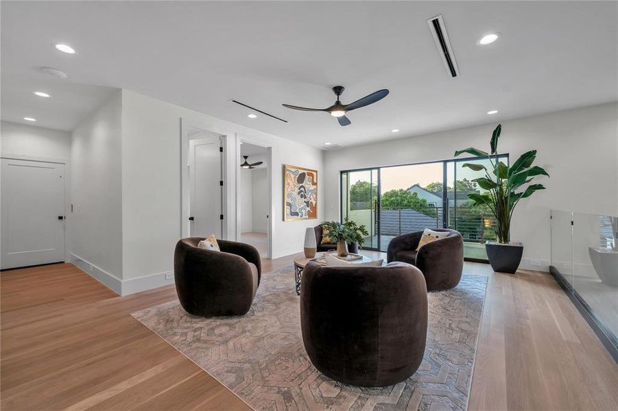 Furnished interior view inside a new home in , Dallas (Image 5).