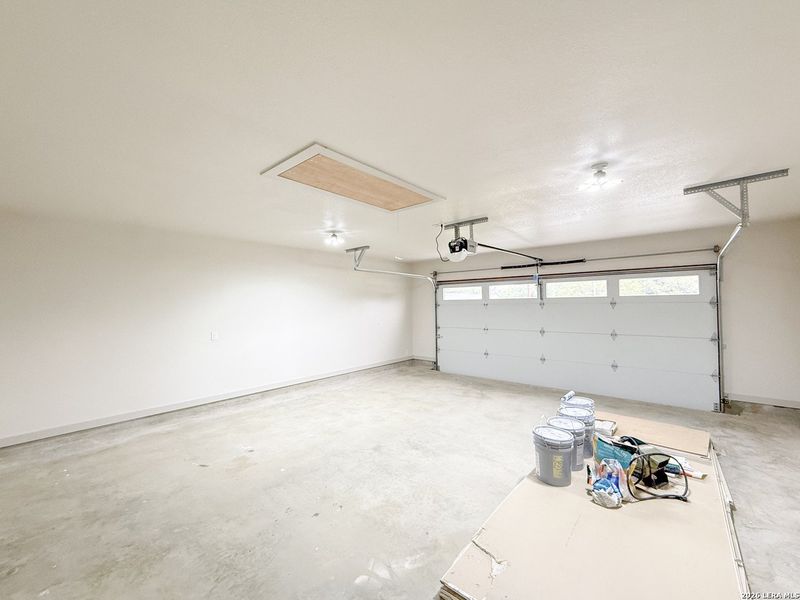Image 34 of a home in .