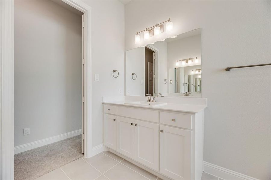 Furnished interior view inside a new home in Villages of Hurricane Creek, Anna (Image 9). Furnished interior view inside a new home in Villages of Hurricane Creek, Anna (Image 9).