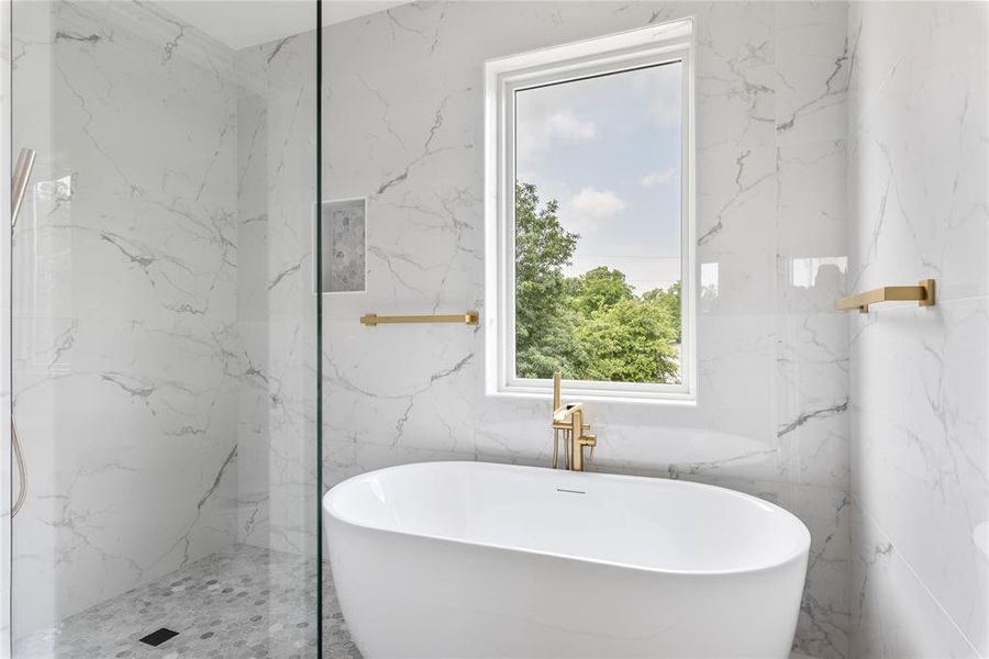 Image 37 of a home in .