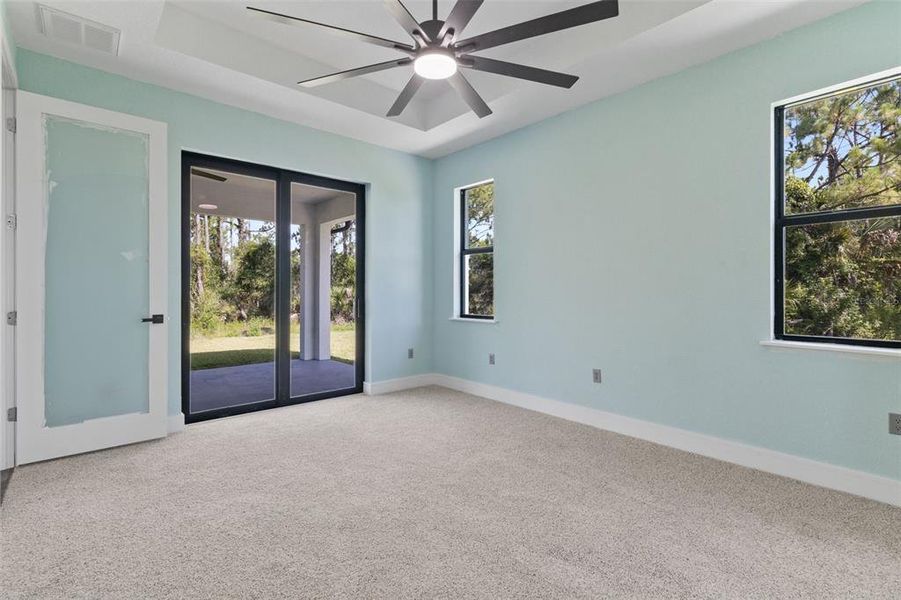 Spacious, unfurnished interior of a new home in , North Port (Image 32).