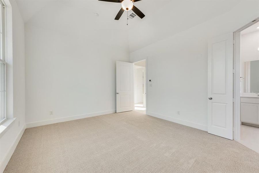Spacious, unfurnished interior of a new home in Cottages of Celina, Celina (Image 24).