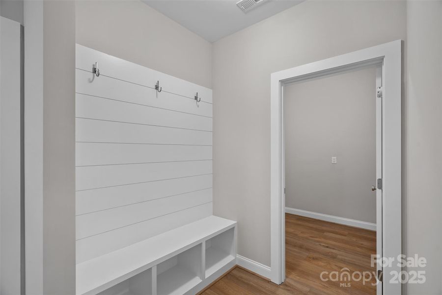 Spacious, unfurnished interior of a new home in , Harmony (Image 34).