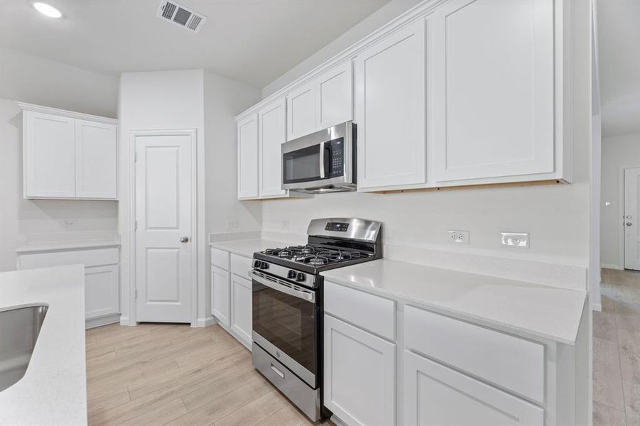 Respresentative (14)