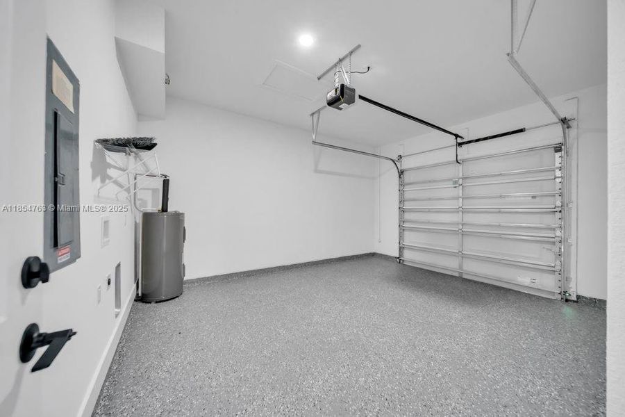 Image 42 of a home in .