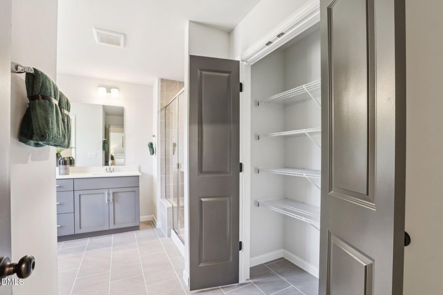 29-web-or-mls-Beacon Hl Rd-S0111-029