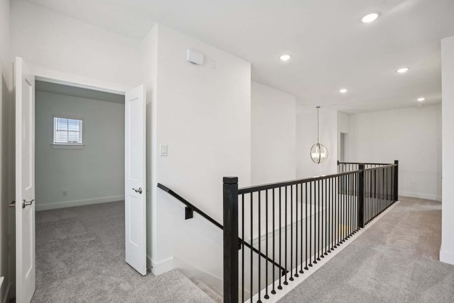 Spacious, unfurnished interior of a new home in The Trails, New Caney (Image 41).