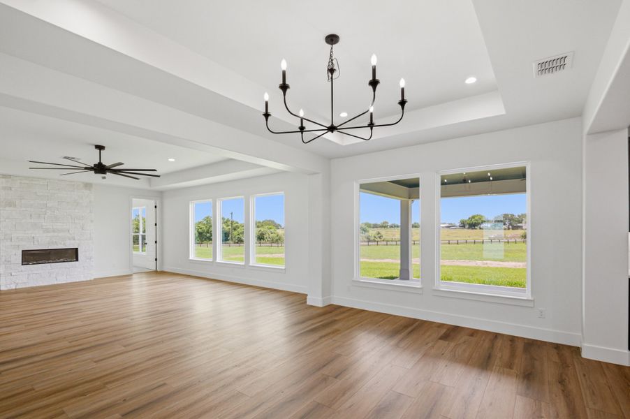 Spacious, unfurnished interior of a new home in Escalera Ranch 1833, Victoria (Image 25). Spacious, unfurnished interior of a new home in Escalera Ranch 1833, Victoria (Image 25).