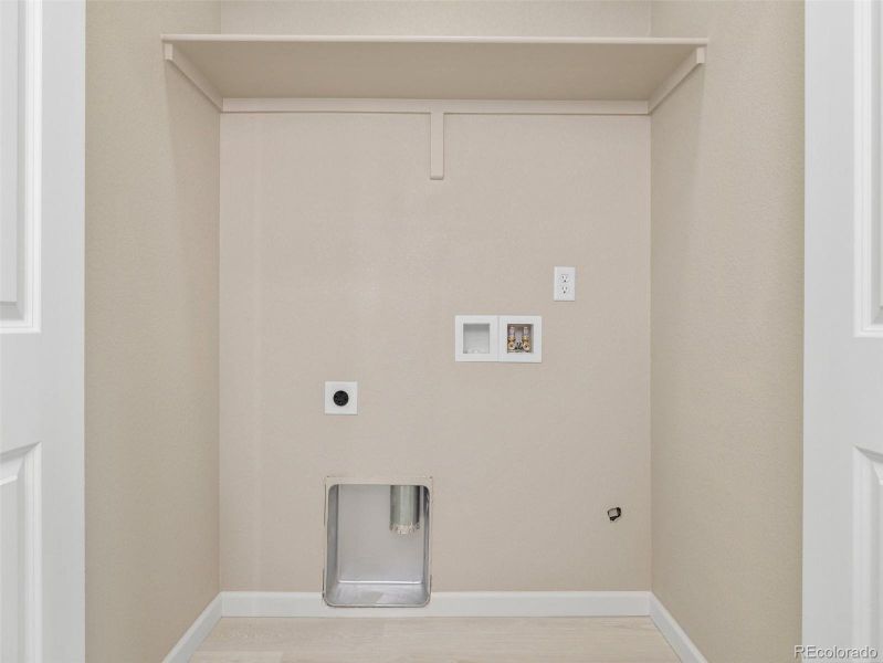 Laundry location is in main hall way Laundry location is in main hall way