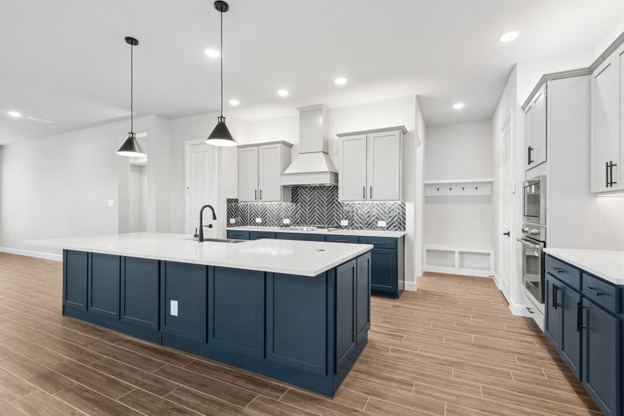 Furnished interior view inside a new home in Riceland 60’ Homesites, Mont Belvieu (Image 13). Furnished interior view inside a new home in Riceland 60’ Homesites, Mont Belvieu (Image 13).