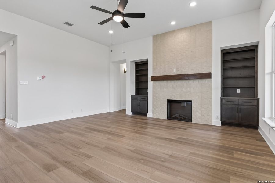 Spacious, unfurnished interior of a new home in Megan's Landing, Castroville (Image 19).