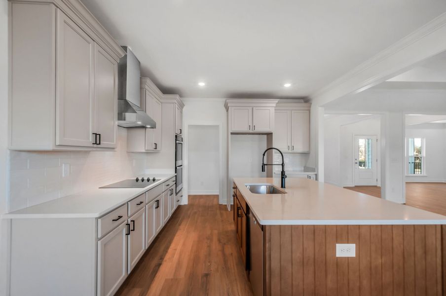 Rutledge III Farmhouse - Kitchen Rutledge III Farmhouse - Kitchen