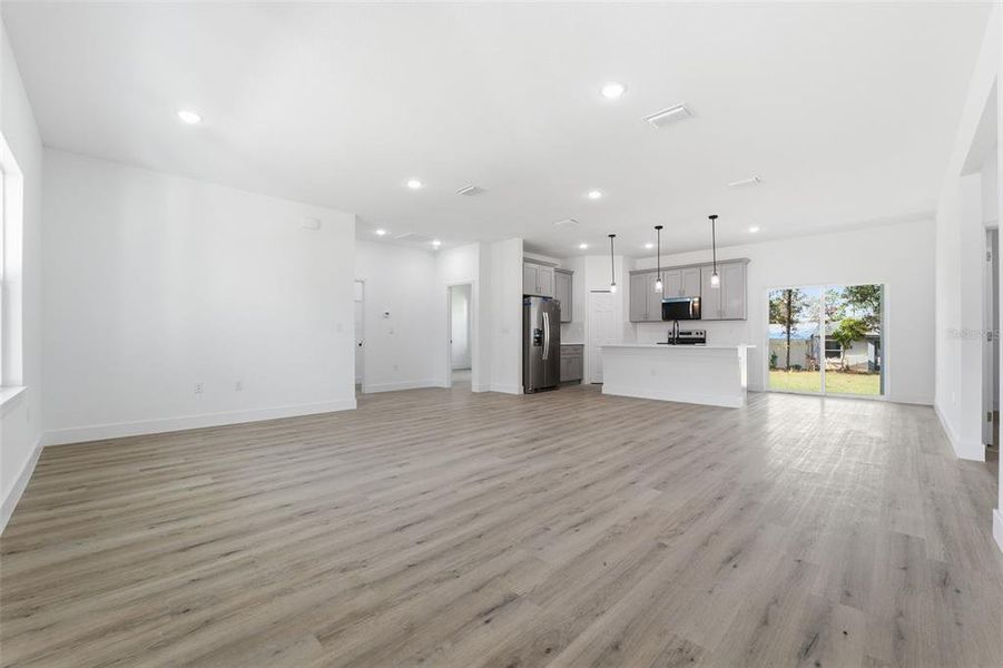 Spacious, unfurnished interior of a new home in , Citrus Springs (Image 33). Spacious, unfurnished interior of a new home in , Citrus Springs (Image 33).