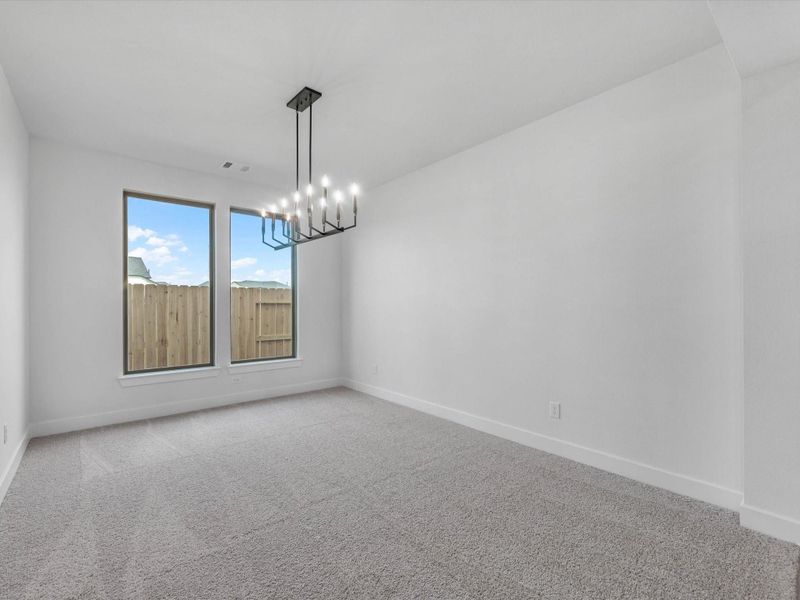 Spacious, unfurnished interior of a new home in Brookewater, Rosenberg (Image 11).