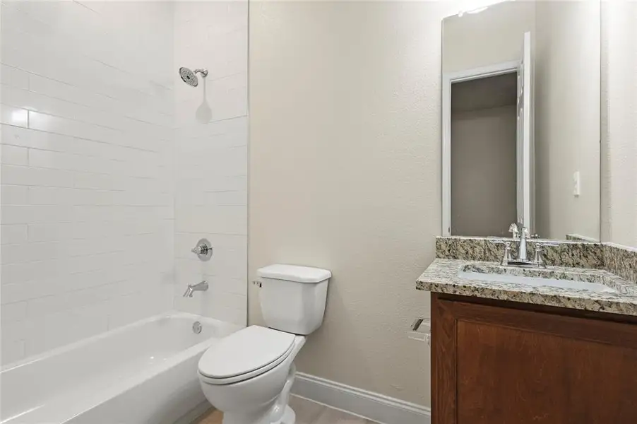 Furnished interior view inside a new home in , Bonham (Image 7).