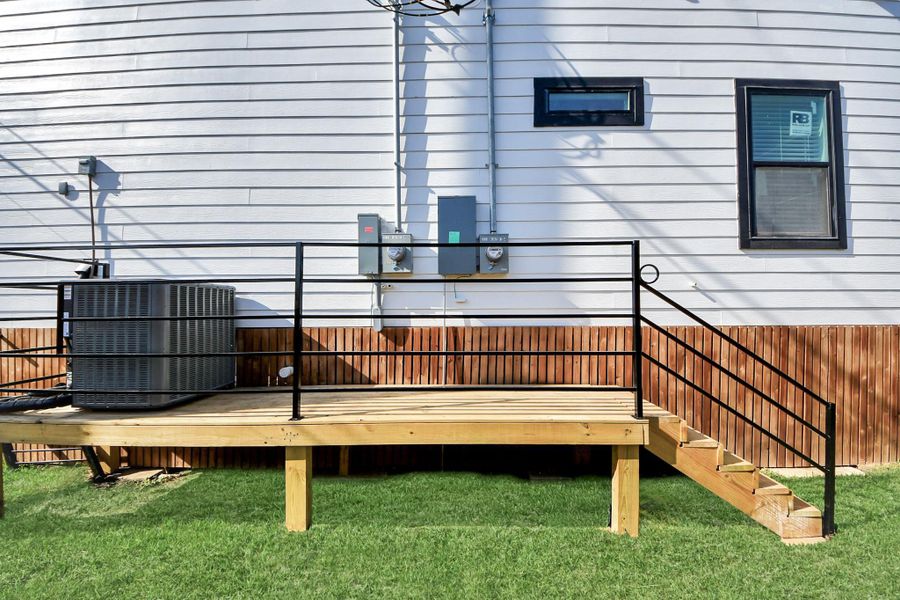 Exterior details and patio area of a home in , Houston (Image 4).