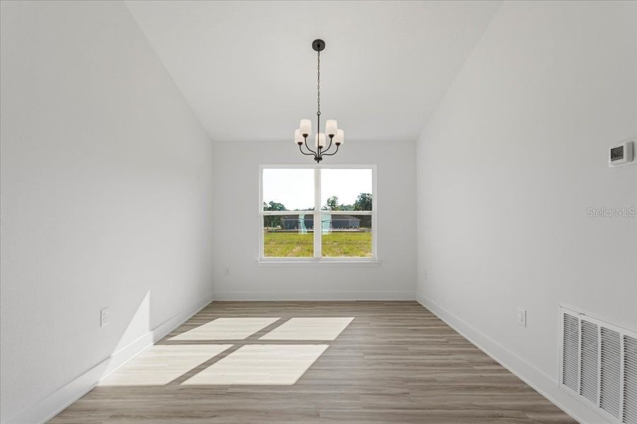 Spacious, unfurnished interior of a new home in Kirkland Farms, Alachua (Image 25).