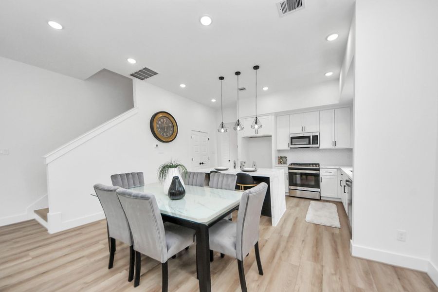 Dining area Dining area