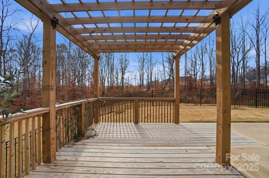 Community amenities in , Cramerton (Image 40).